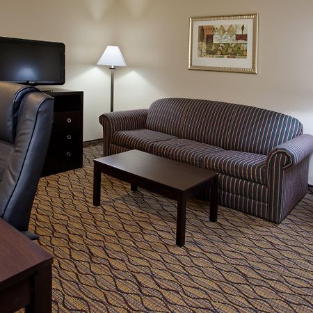 Holiday Inn Express & Suites Columbus East - Reynoldsburg By Ihg Oda fotoğraf