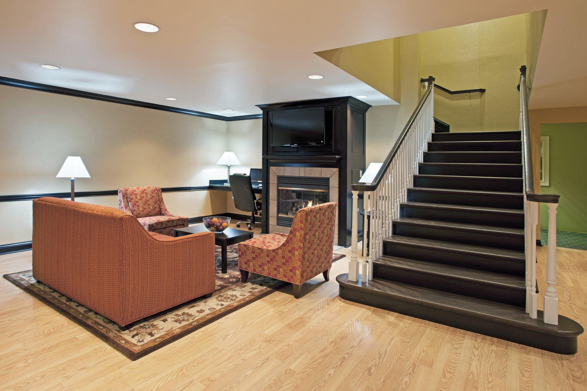 Holiday Inn Express & Suites Columbus East - Reynoldsburg By Ihg Dış mekan fotoğraf