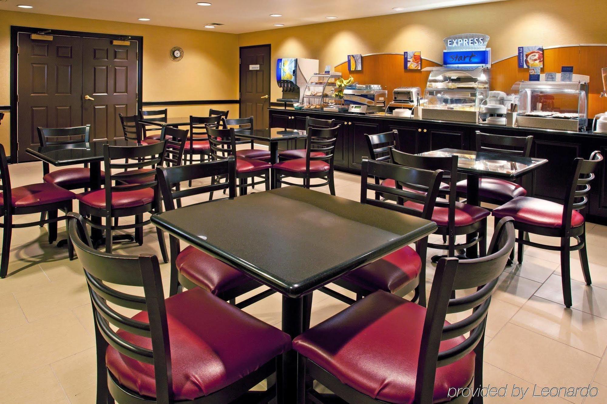 Holiday Inn Express & Suites Columbus East - Reynoldsburg By Ihg Restoran fotoğraf